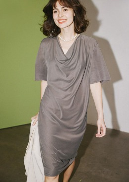 [수입명품ST여성의류] 230323-08CC DRESS 2컬러 스윙루즈 모달 드레스