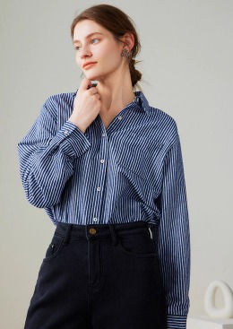 [수입명품ST여성의류] 240103-07OO TOP 블루 스트라이프 셔츠